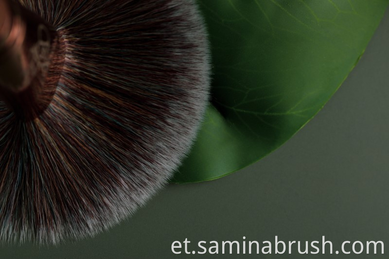 Makeup Brushes Detail 03